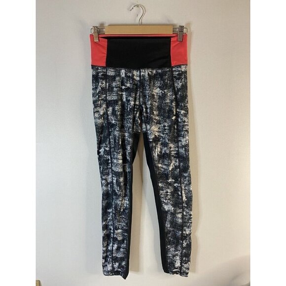 Adidas ClimaLite Active Capri Leggings Black White Pink Stripes Size Small - Picture 2 of 10